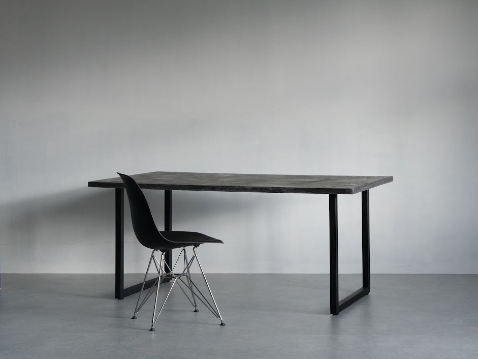 モールテックスローテーブル　完成品　 アイアン脚付　送料込み モールテックスローテーブル 完成品 アイアン脚付 送料込み モール